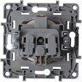 672321-legrand-(2)