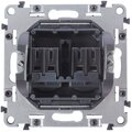 753672-legrand-(3)
